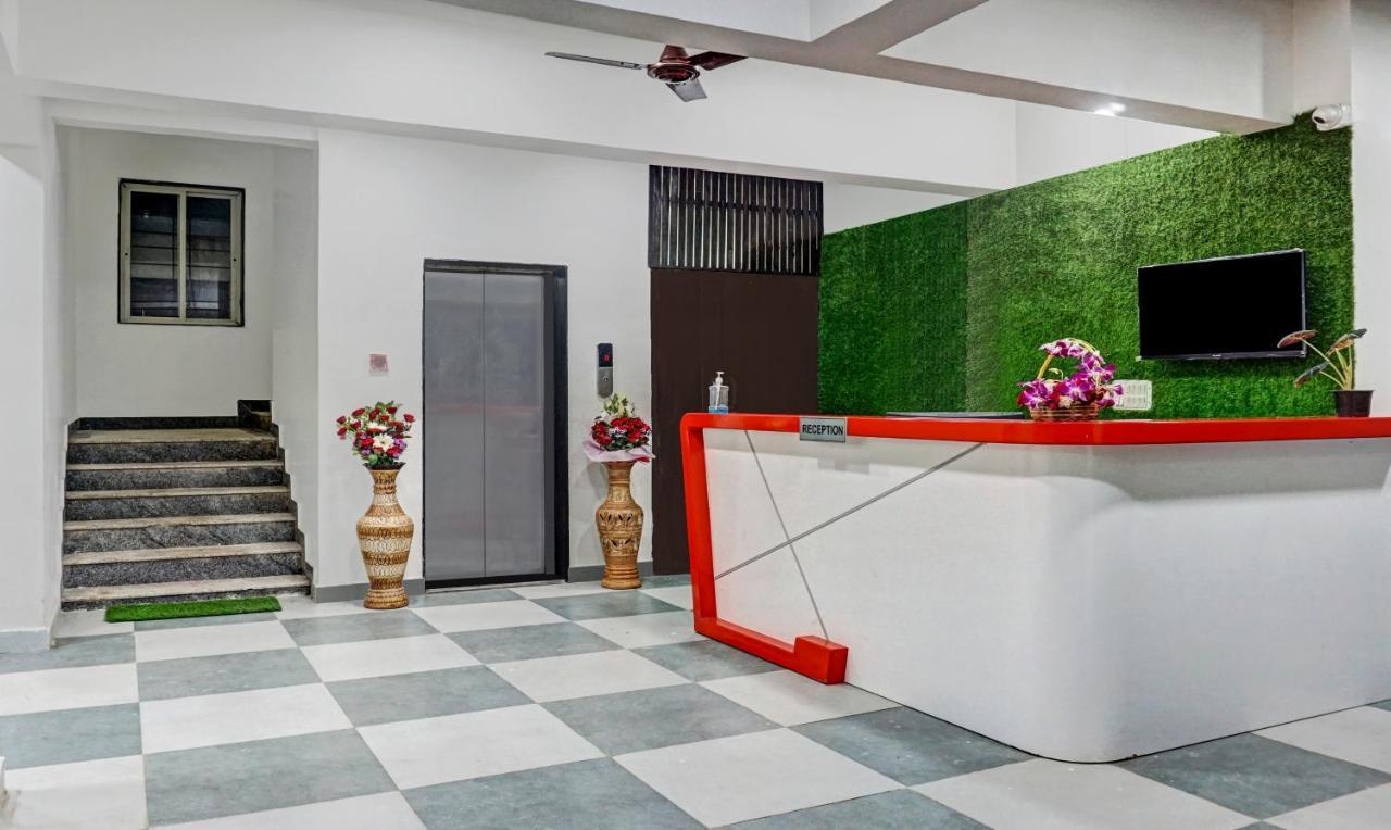 Hotel Treebo Tulip Pune Exterior foto